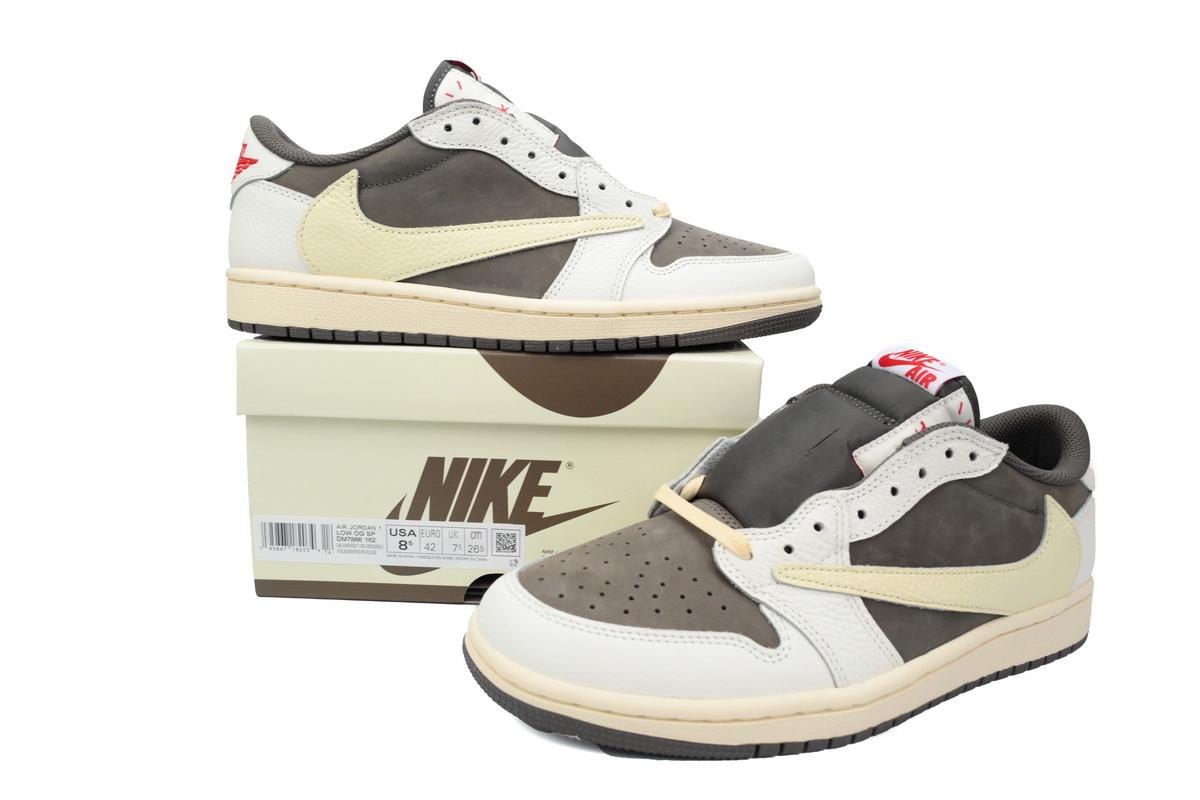 Nike Air Jordan 1 Travis Scott mocha