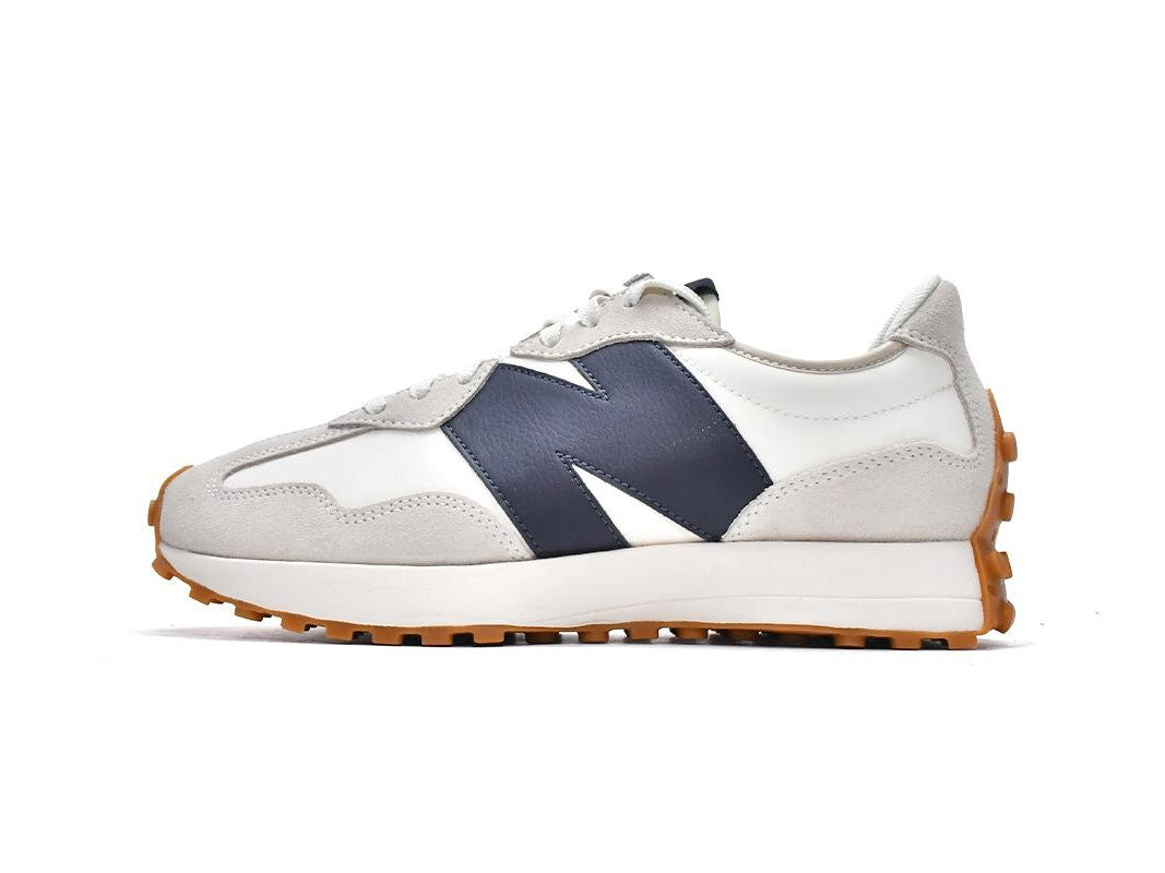 New Balance 327