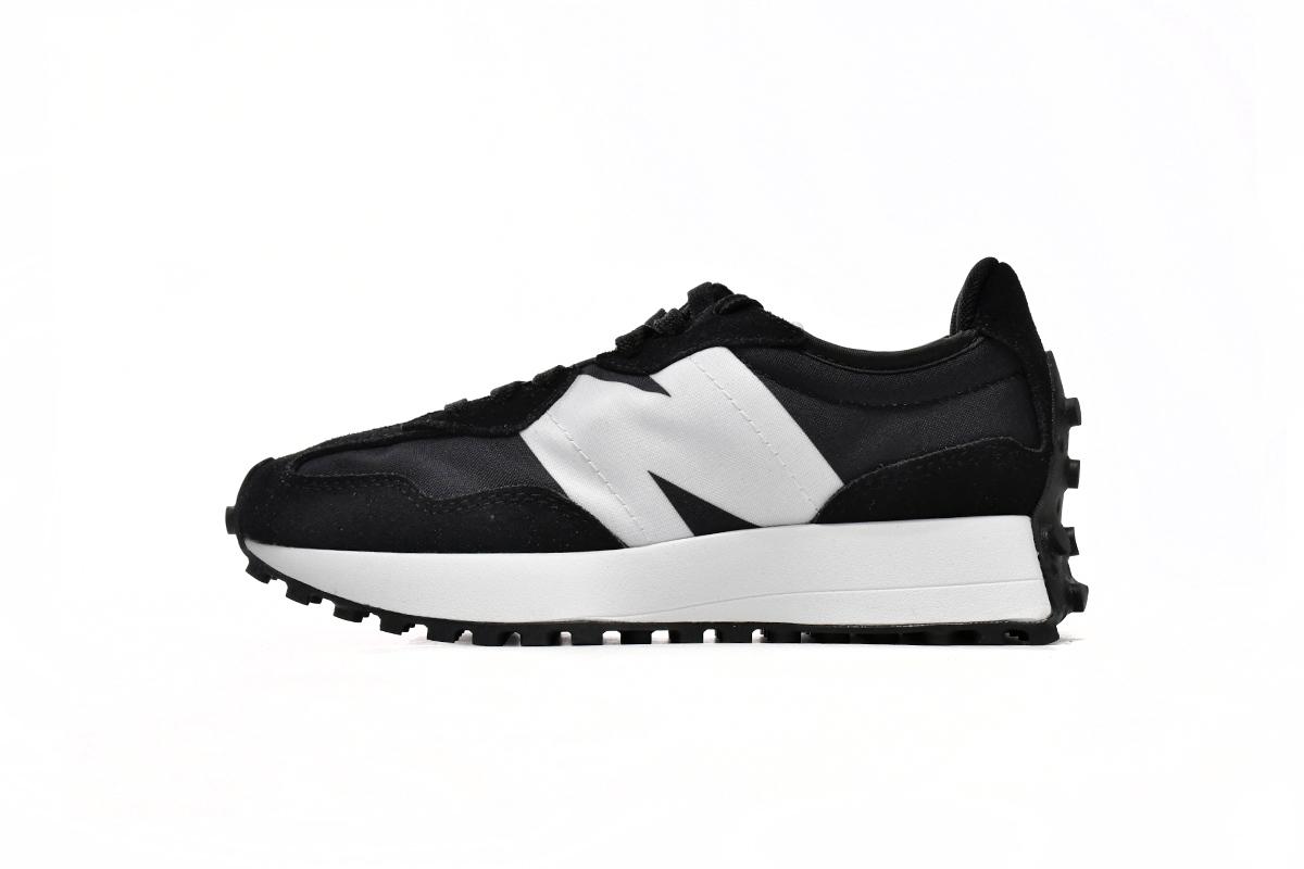 New Balance 327