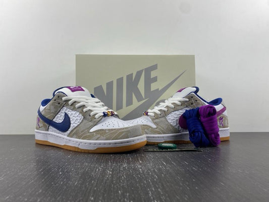 Nike Dunk low