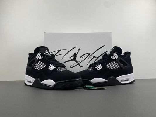 Nike air jordan 4