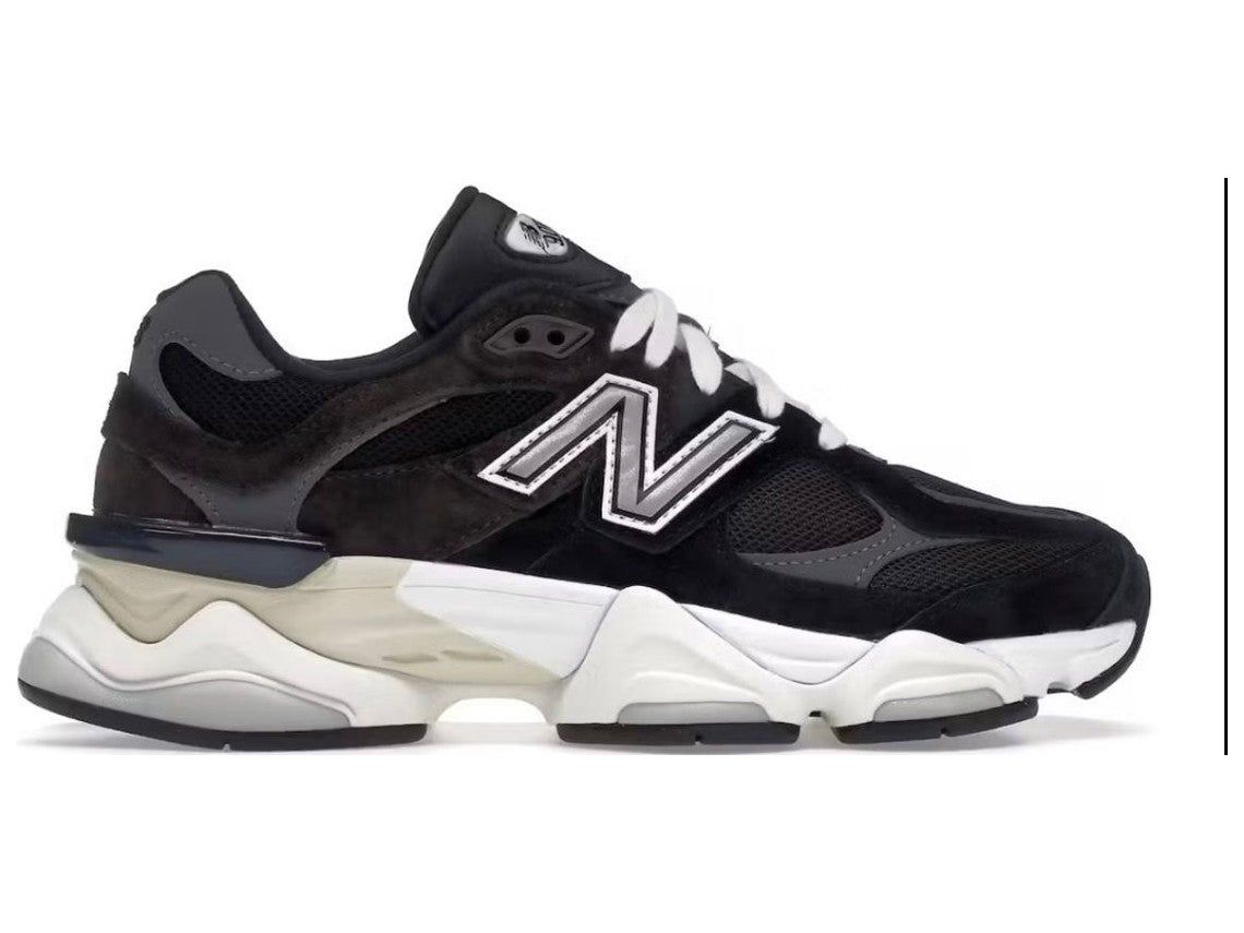 New Balance 9060 Black & White