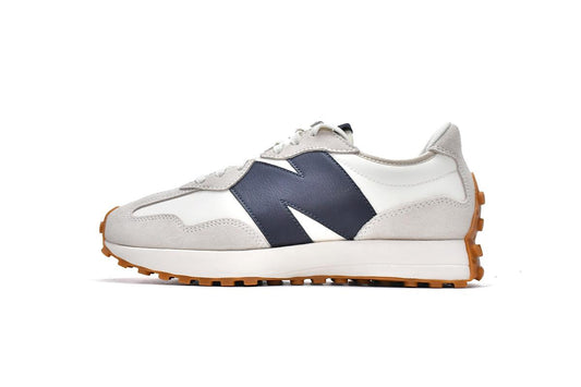 New Balance 327