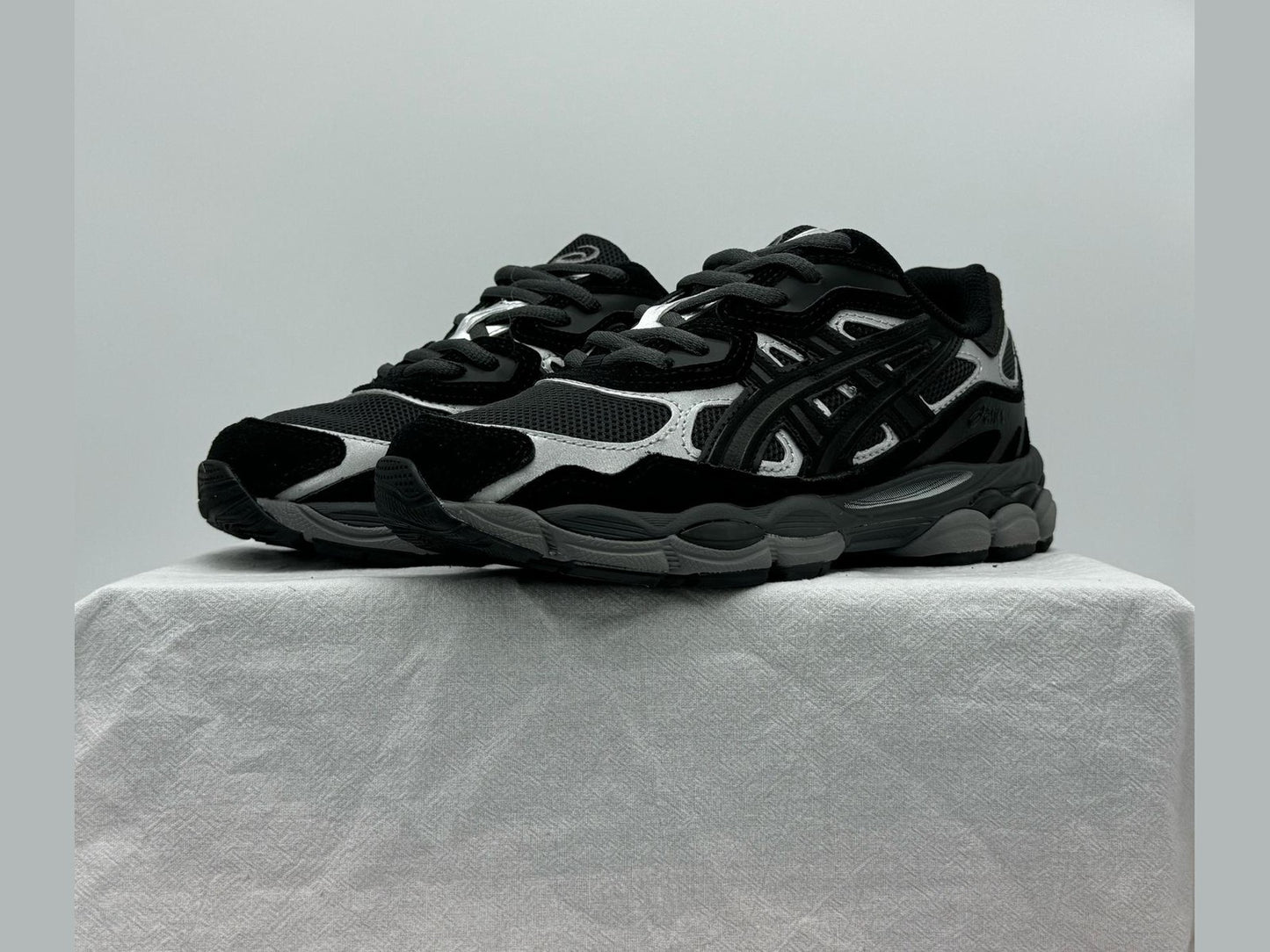 ASICS Gel NYC